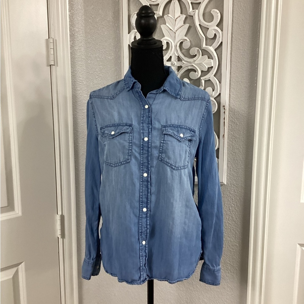 Lola River XS Chambray Shirt Pearl Snap Long Sleeves Western Blue Jean Pocket